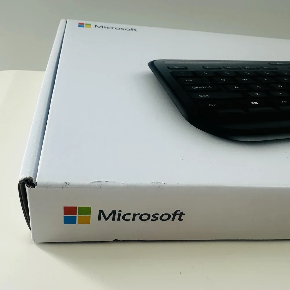 Microsoft Wired Keyboard 600 ANB00001 Wired New Black w Box‎